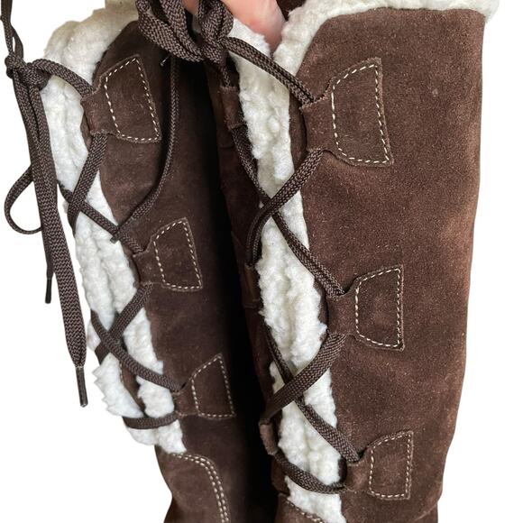 Michael Kors Winter Boots - Picture 4 of 11